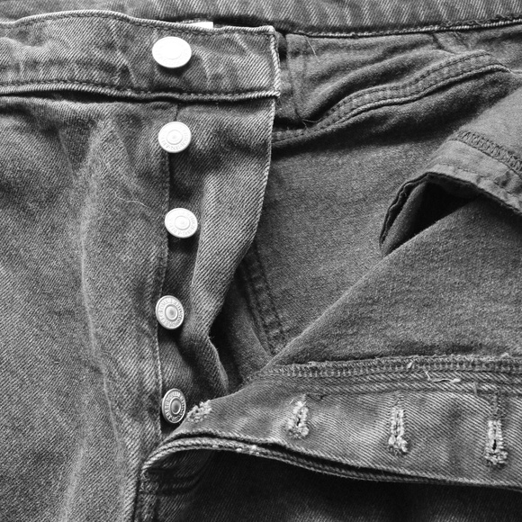 Black Curve Love Mid Rise Heavily Distressed 90s Boy Jean - Picture 5 of 11